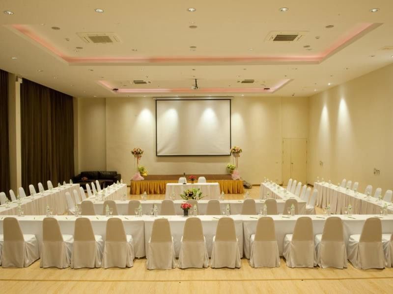 Silathip Huahin Serviced Apartment & Hotel Экстерьер фото