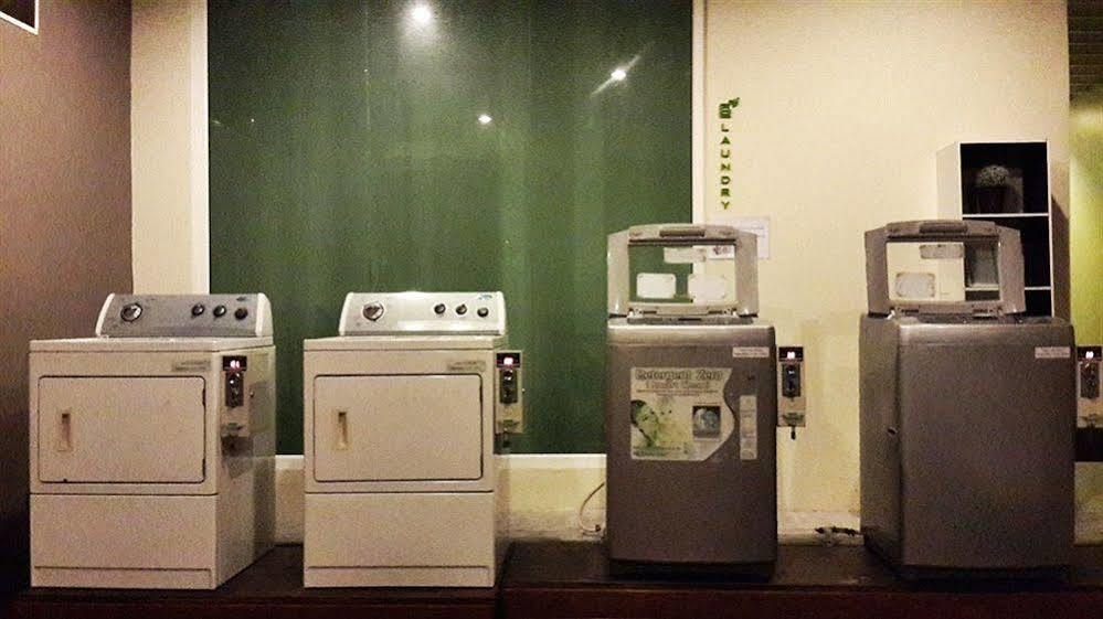 Silathip Huahin Serviced Apartment & Hotel Экстерьер фото
