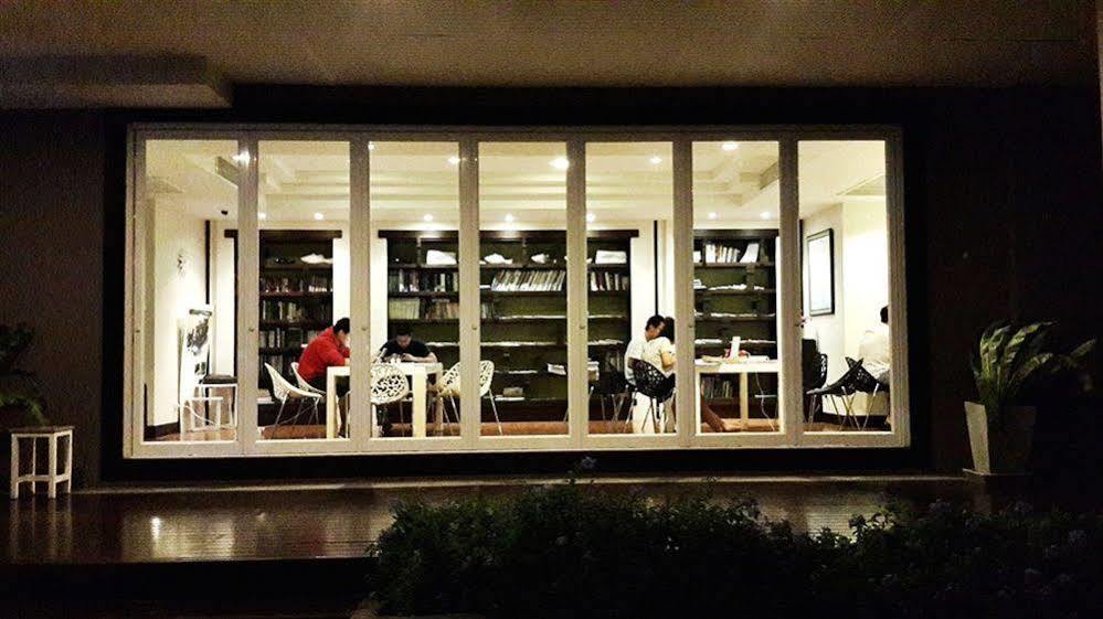 Silathip Huahin Serviced Apartment & Hotel Экстерьер фото